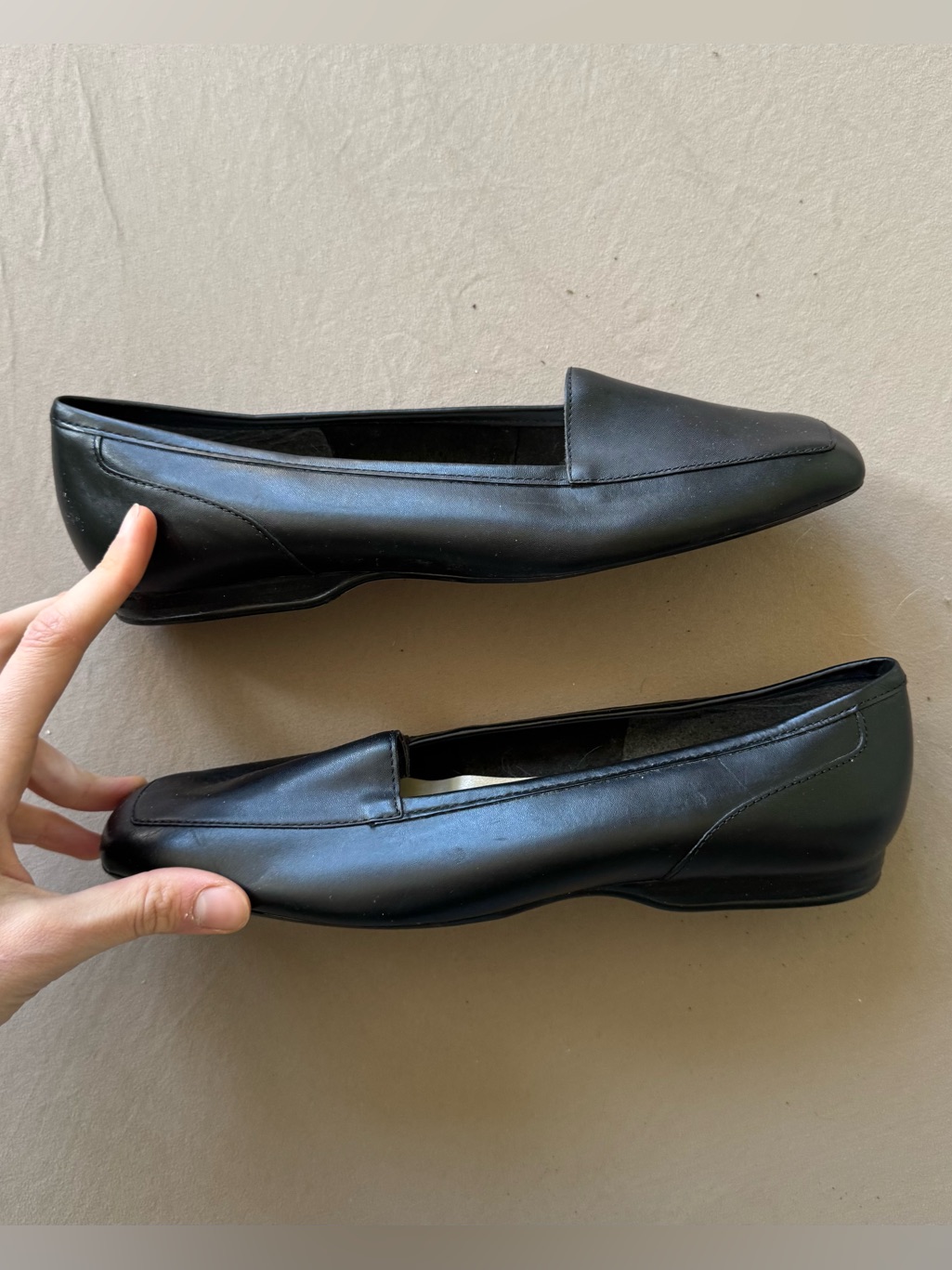 Vintage Gloria Vanderbilt Leather Square Toe Flats